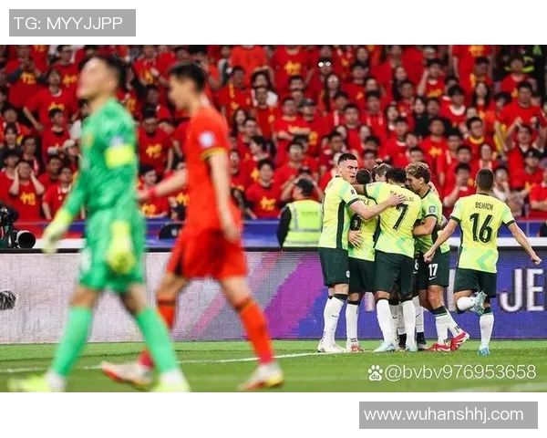 足球巨星瞬间定格精彩瞬间，捕捉每一刻无与伦比的动人魅力